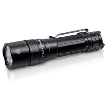 Fenix PD40R V2.0 – 3000 Lumens Rechargeable LED Torch